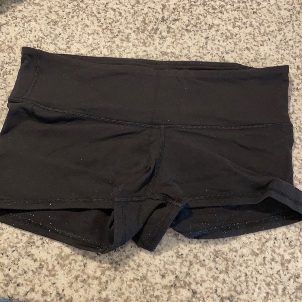 Lululemon spandex shorts